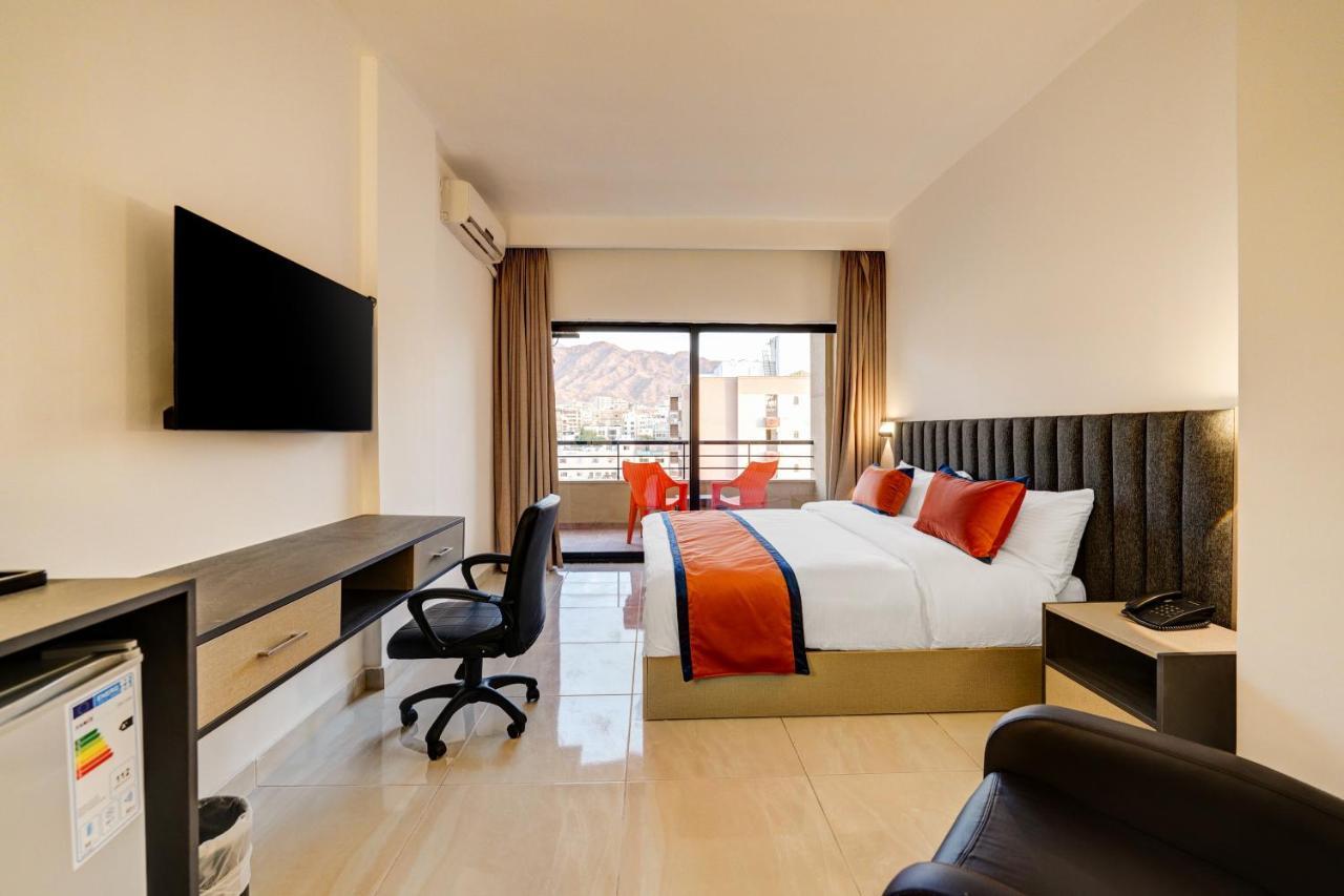The Loft Hotel By Fhm Aqaba Bagian luar foto