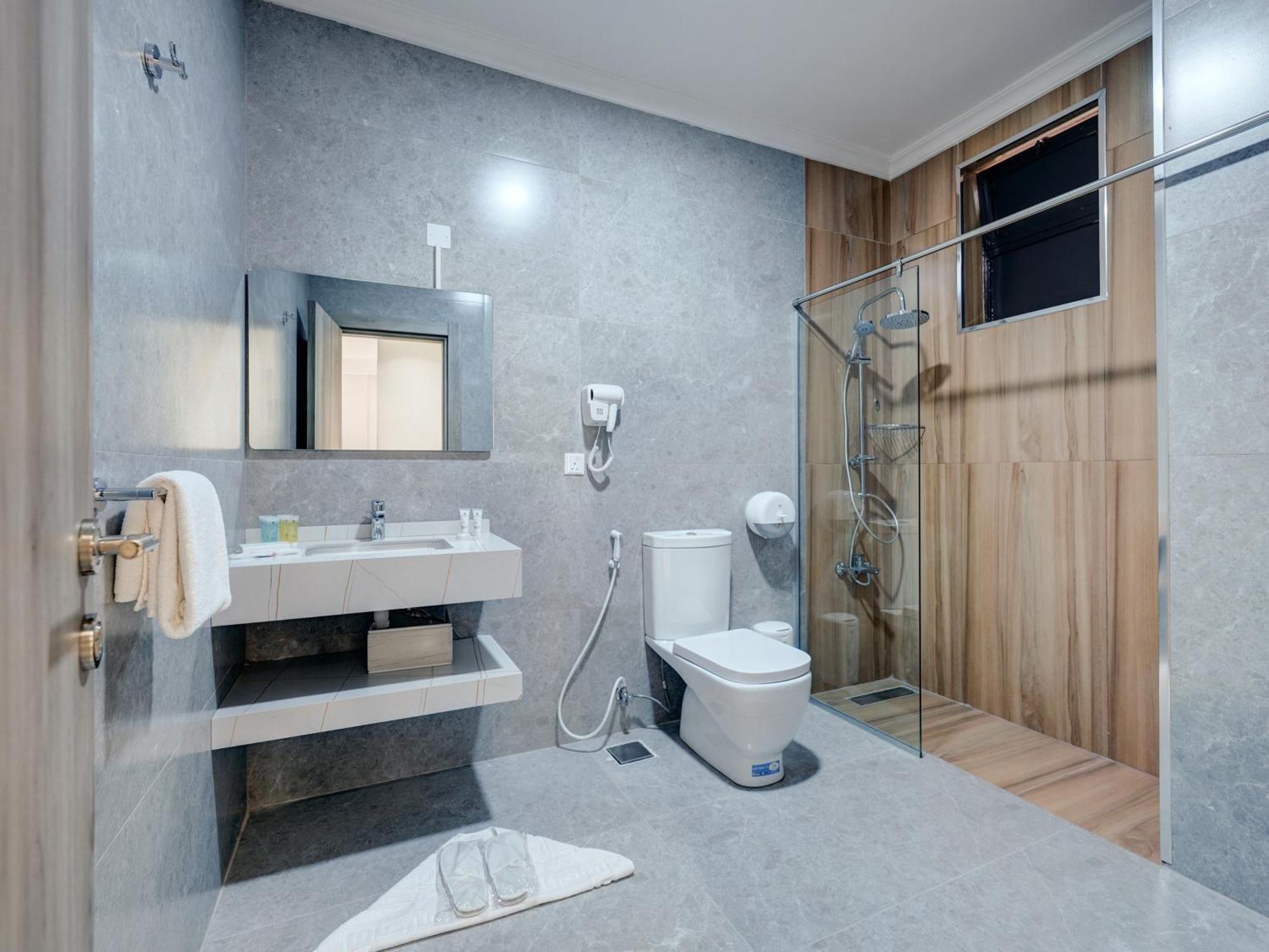 The Loft Hotel By Fhm Aqaba Bagian luar foto